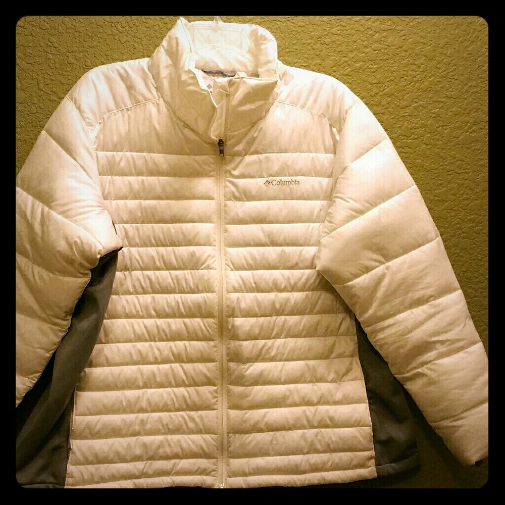 Columbia puffy jacket/coat